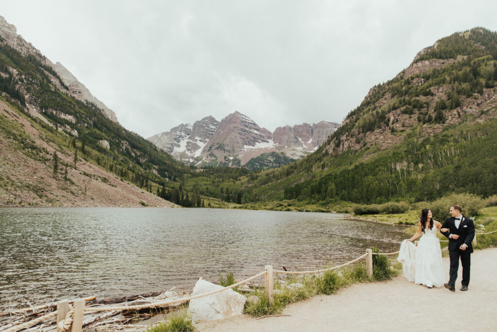 maroon bells wedding photos, maroon bells elopement, mountain elopement inspiration, aspen wedding, wedding ceremony photos, mountain wedding inspiration, elopement inspiration, colorado wedding, wedding photographer, aspen wedding photographer, aspen wedding photos, aspen wedding photos, maroon bells elopement photos, maroon bells amphitheater wedding photos, bride and groom photos, wedding dress inspo, destination wedding photographer, elopement photographer