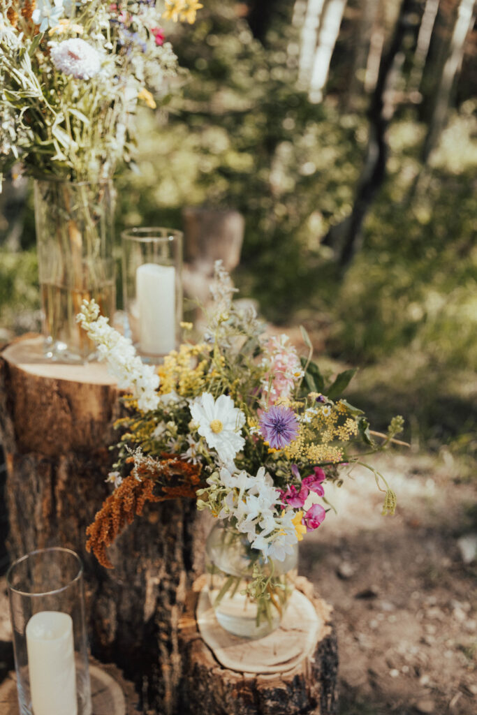 luxury mountain wedding photographer, intimate wedding venue, colorful wedding, wildflower wedding floral arrangements, western luxe groom inspiration, destination wedding photographer, timeless mountain wedding photos, couture wedding gown inspiration, elegant outdoor wedding ceremony, intimate mountain wedding ceremony