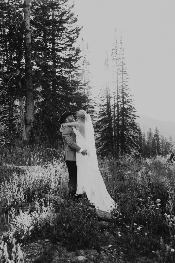 mountain wedding, mountain wedding venue, big cottonwood canyon wedding, sundance mountain resort wedding, alta mountain resort wedding, snowbird resort wedding, albion basin wedding photos, jackson hole wedding photographer, banff elopement photographer, maroon bells amphitheater wedding in aspen colorado