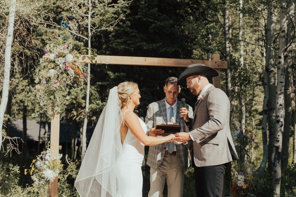 luxury mountain wedding photographer, intimate wedding venue, colorful wedding, wildflower wedding floral arrangements, western luxe groom inspiration, destination wedding photographer, timeless mountain wedding photos, couture wedding gown inspiration, elegant outdoor wedding ceremony, intimate mountain wedding ceremony